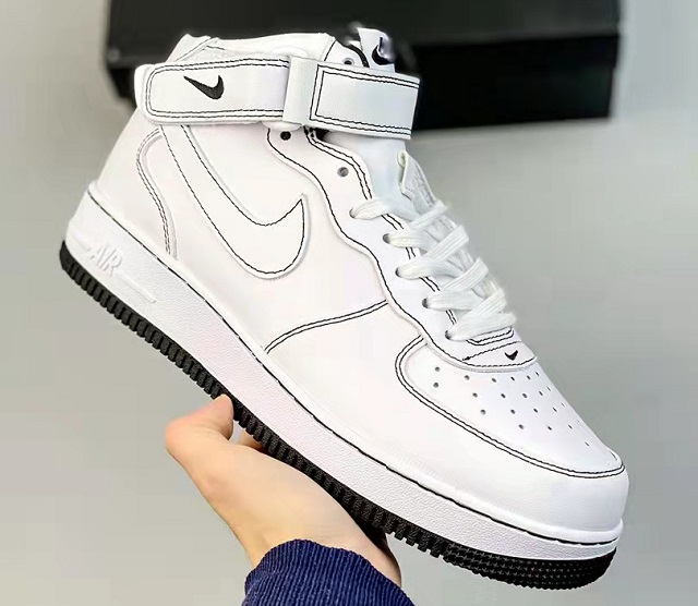 Women Air Force 1 110